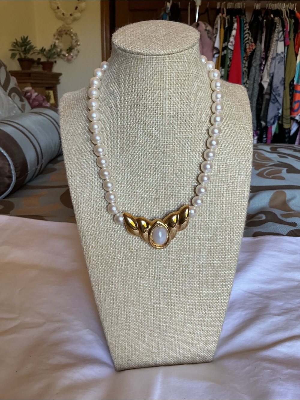 Napier White Pearl Necklace with Gold Pendant - Picture 4 of 4